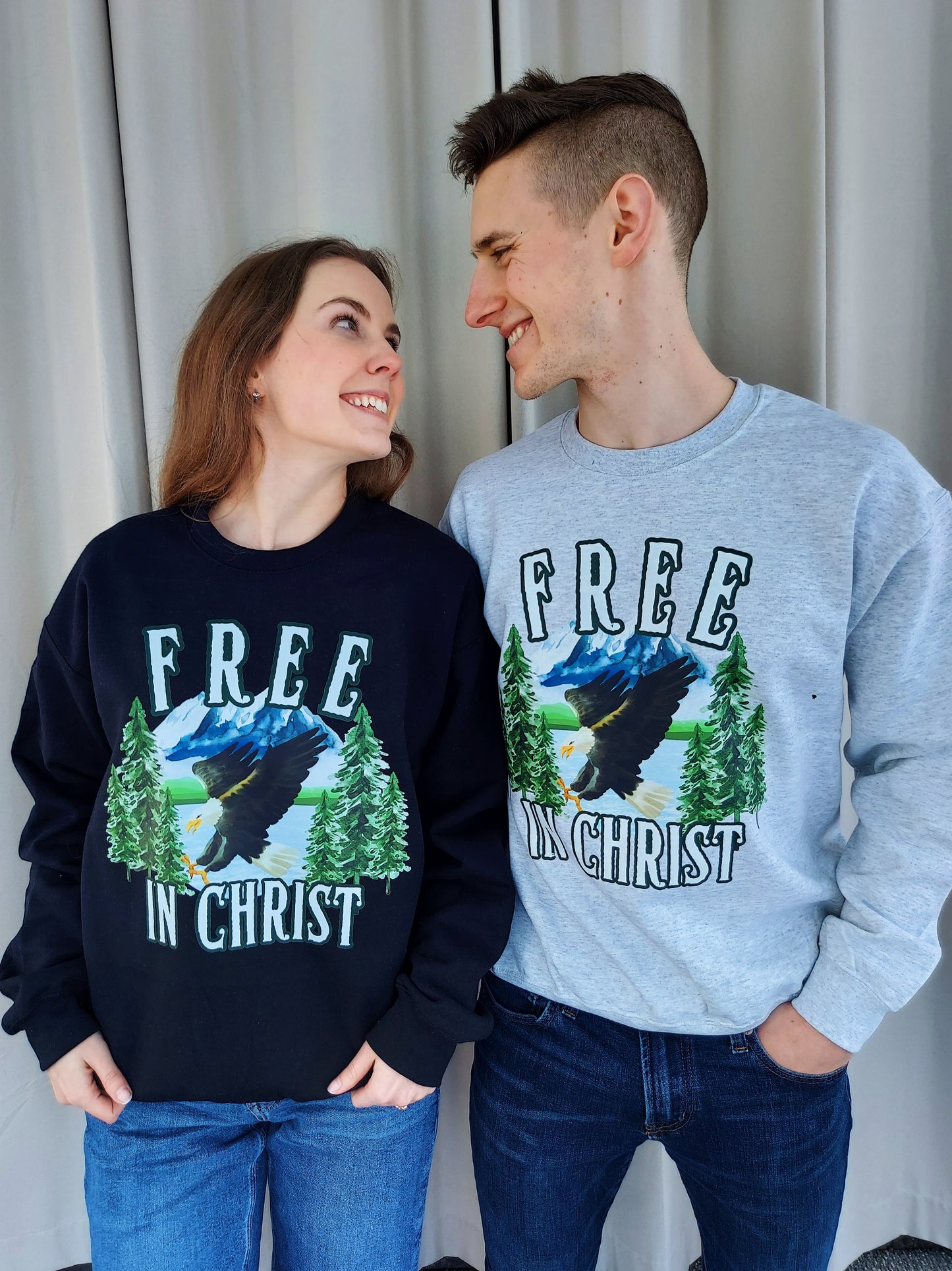 Free in Christ Crew / Black