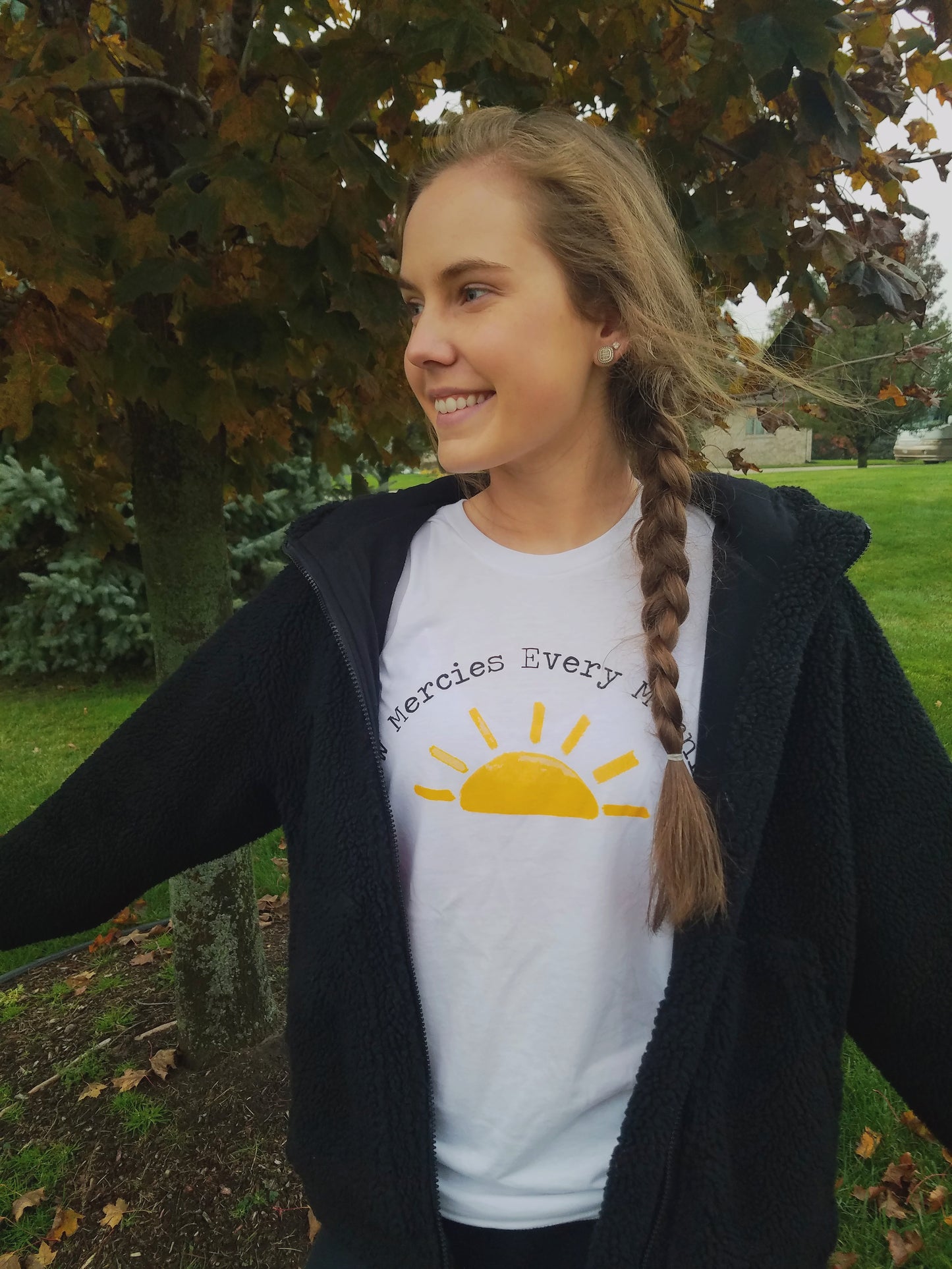 New Mercies Tee / White