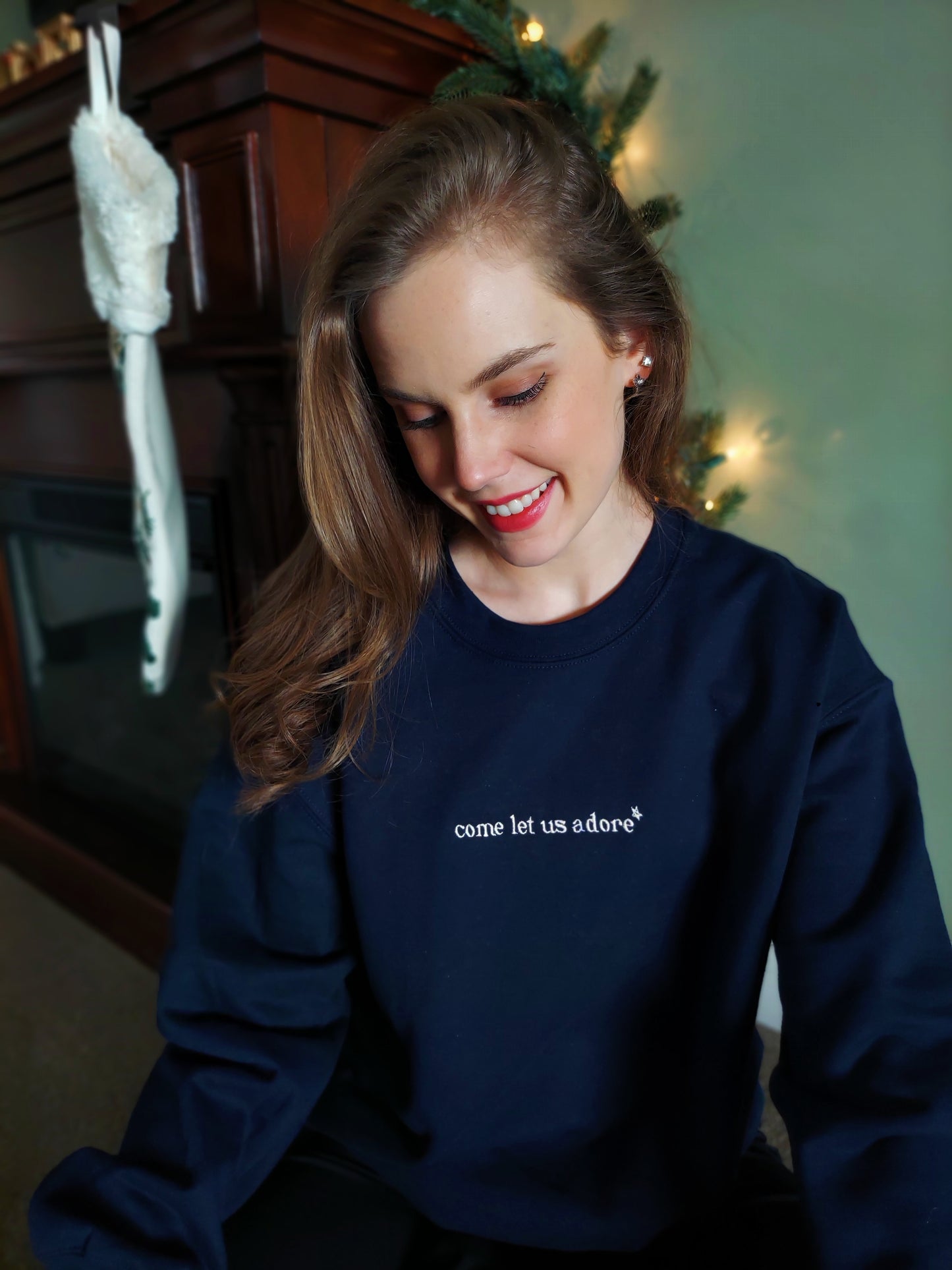 Come Let Us Adore Embroidered Crew / Navy