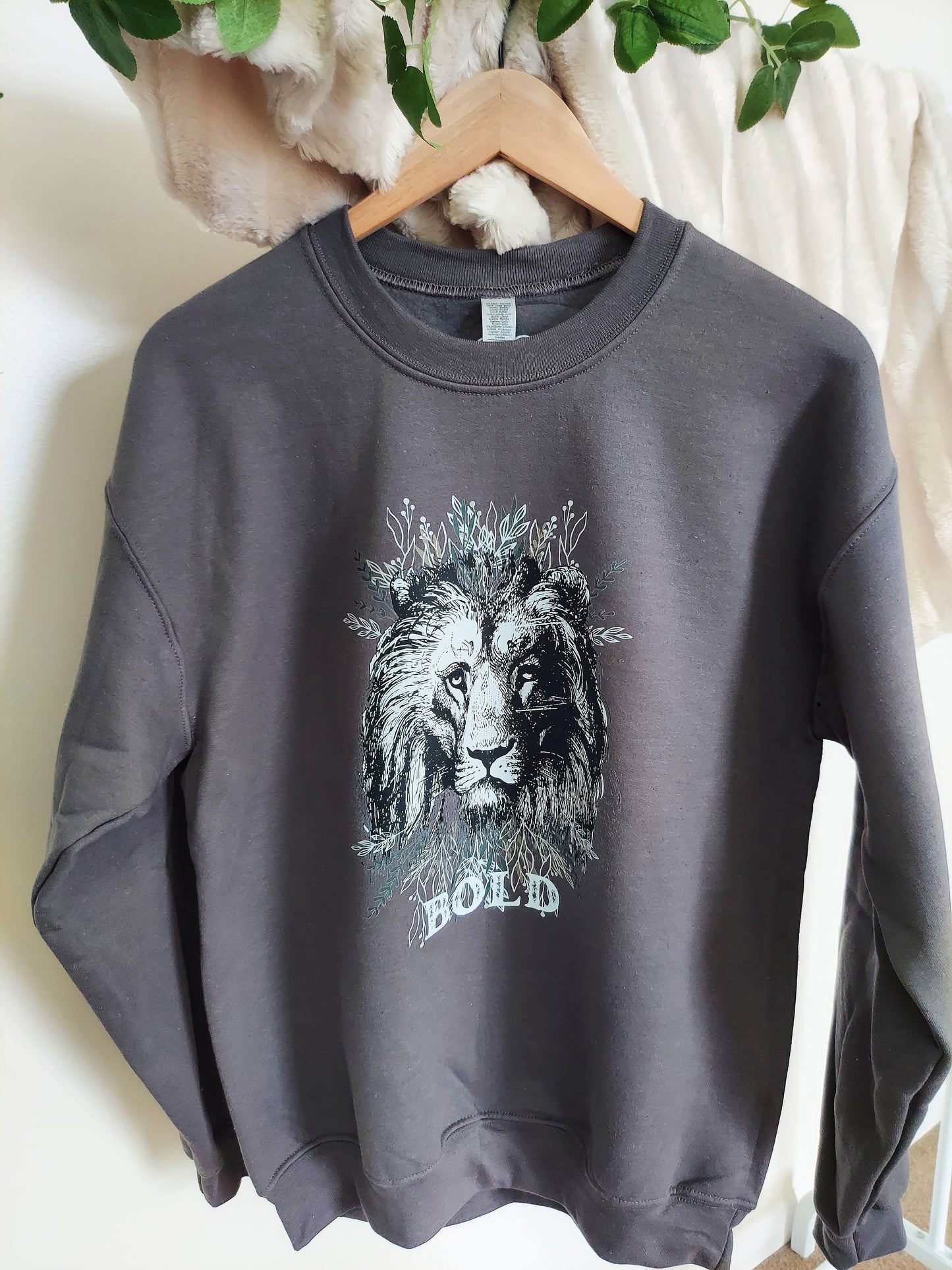 BOLD As A Lion Crew / Gray