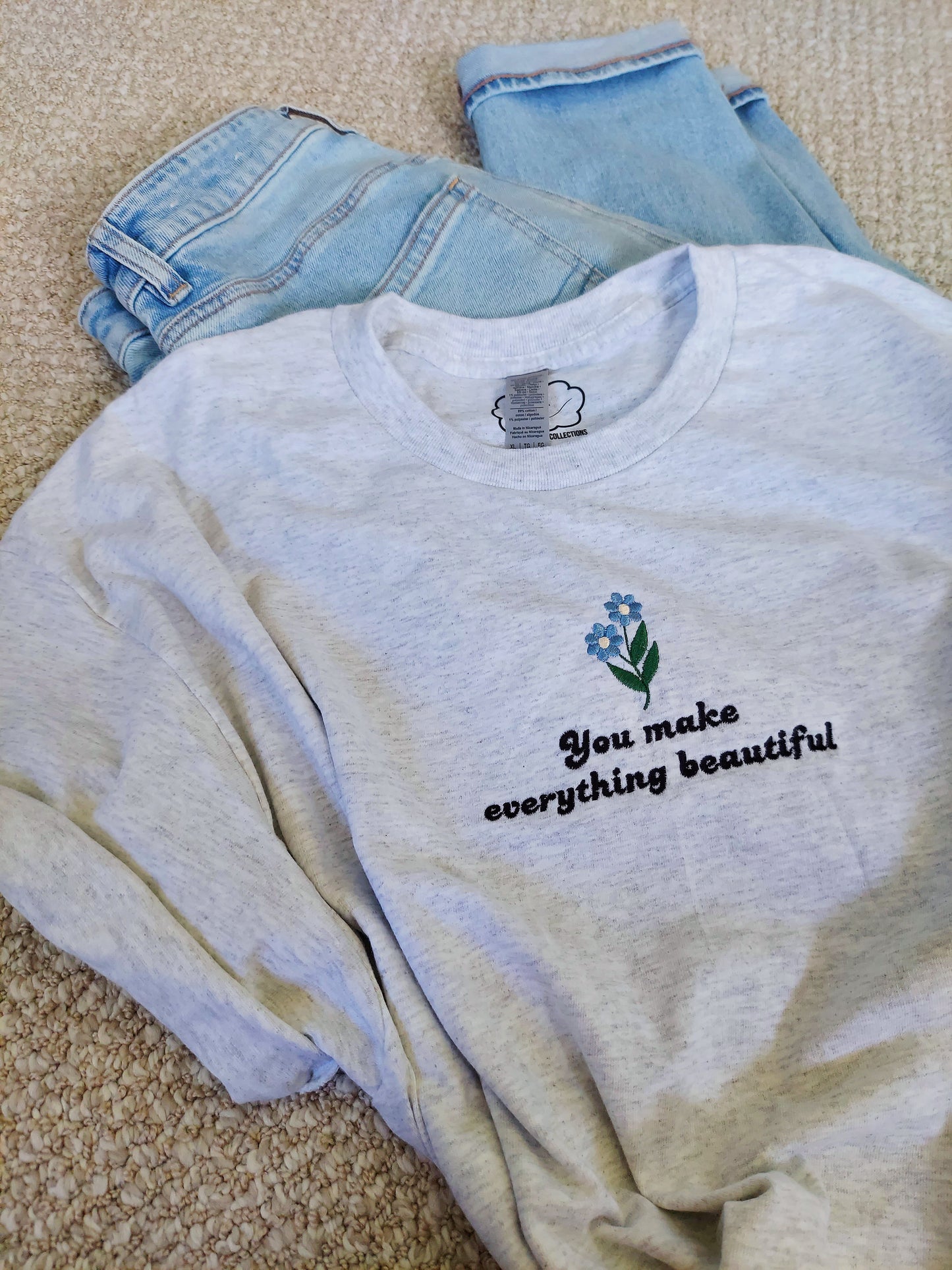 You Make Everything Beautiful Embroidered Tee / Gray