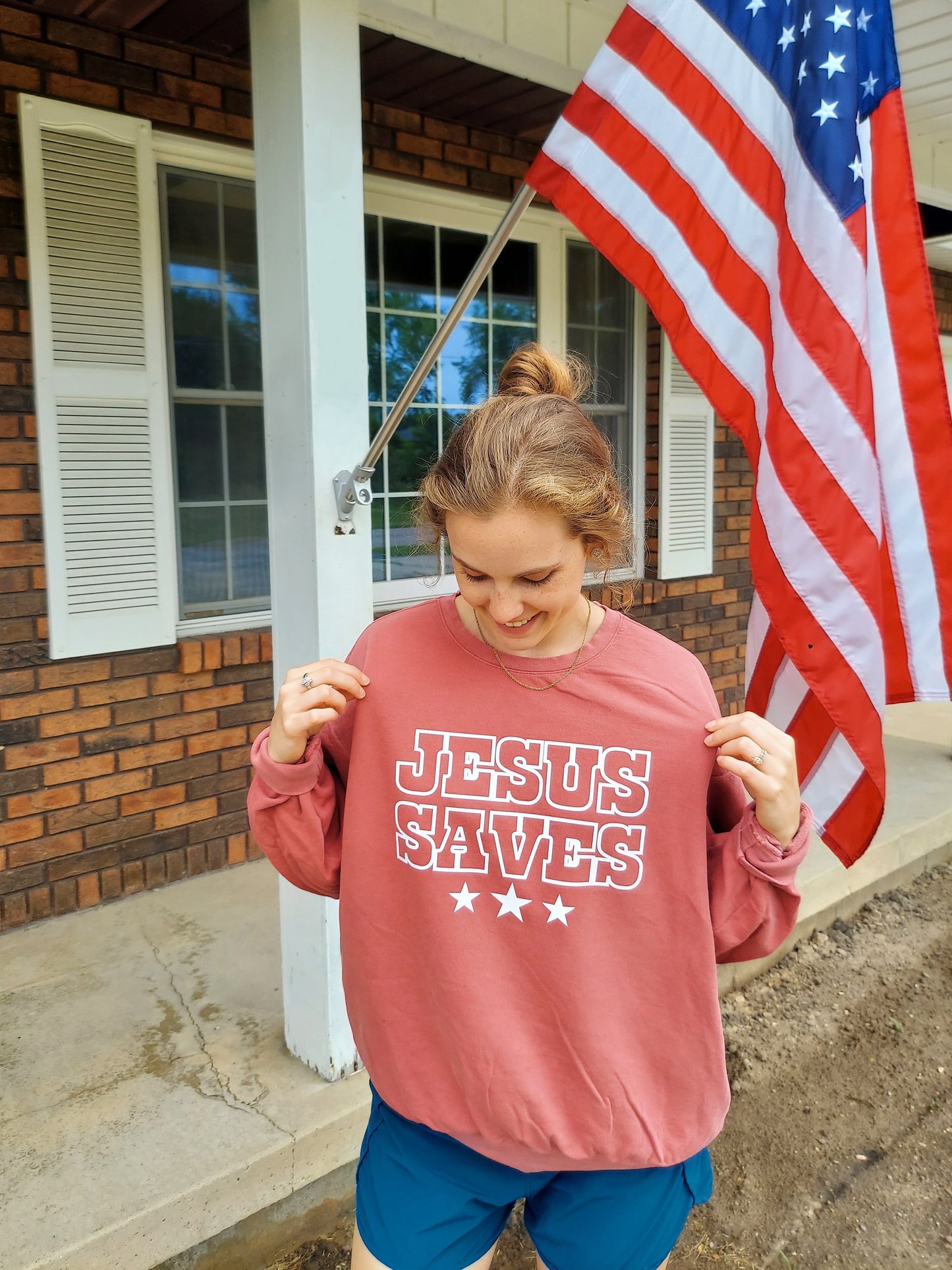 Jesus Saves Crew / Red