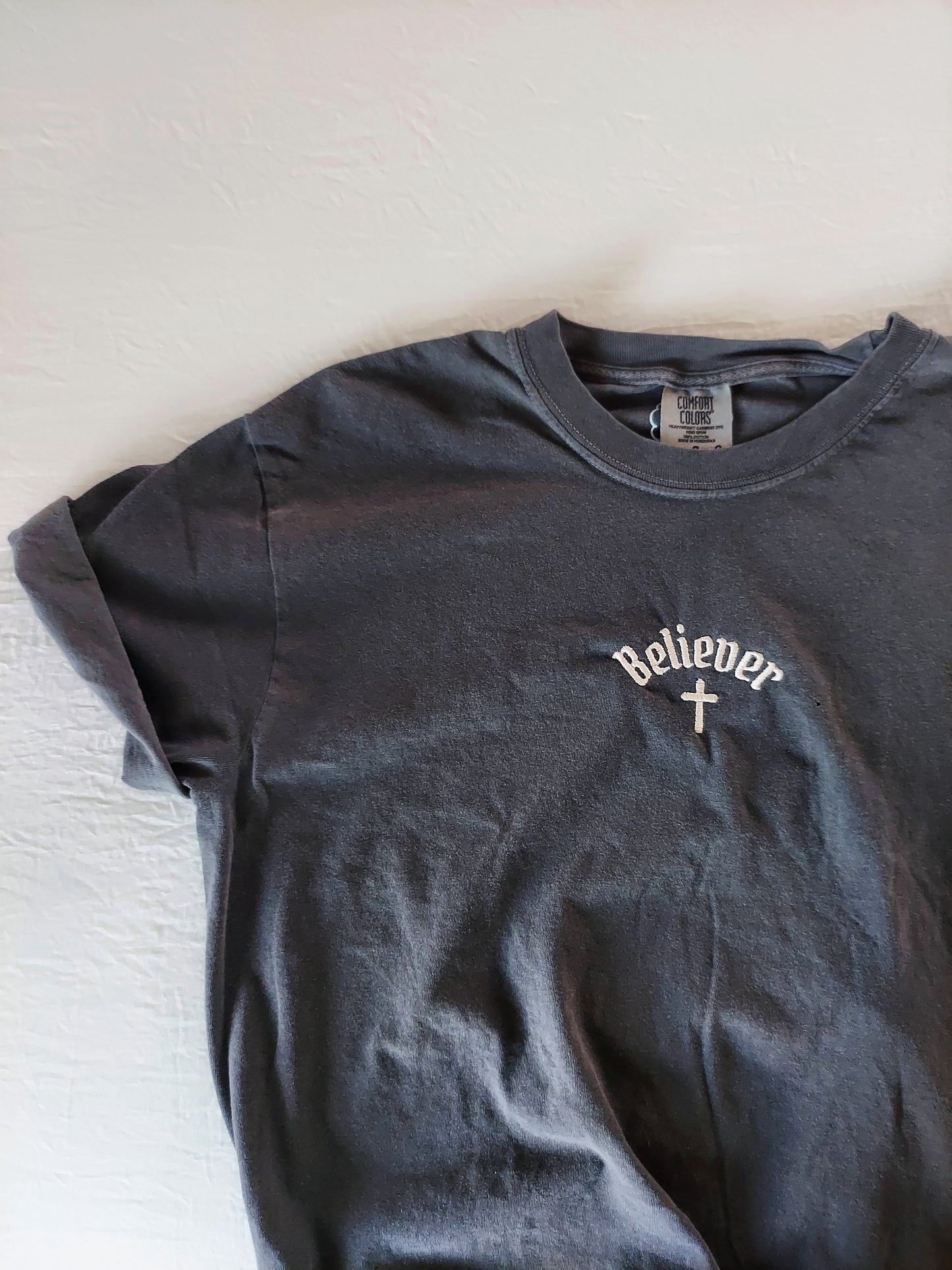 Believer Embroidered Tee / Charcoal